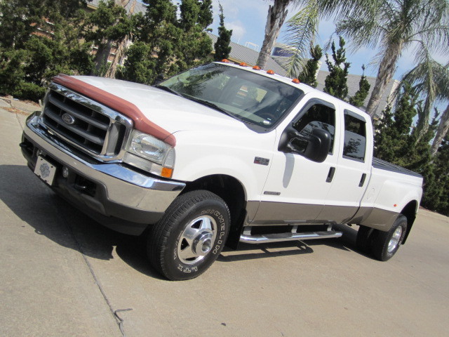 Ford : F-350 BED COVER