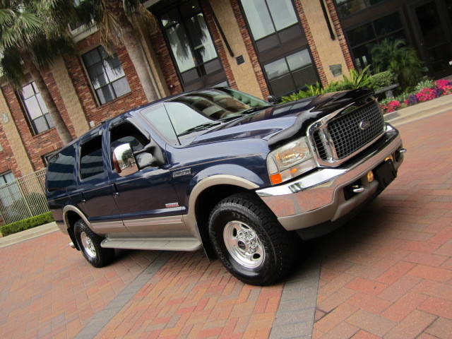 Ford : Excursion