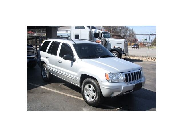 Image 1 of Limited SUV 4.7L CD…