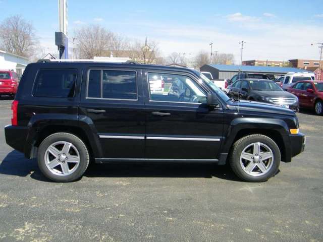 Image 1 of Limited SUV 2.4L CD…