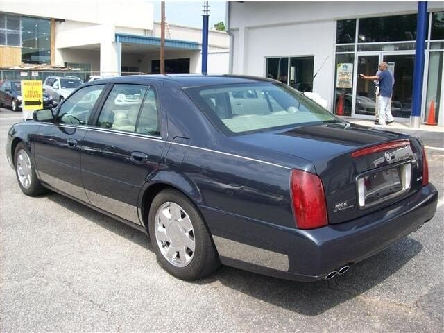 Image 1 of 2000 Cadillac Deville…
