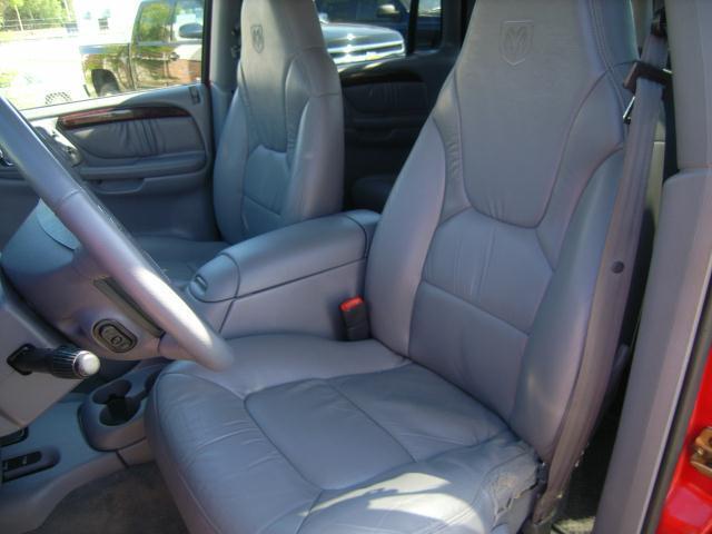 Image 2 of 2002 Chrysler Other…