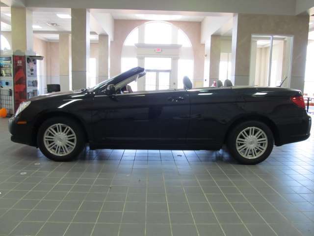 Image 11 of LX Convertible 2.4L…