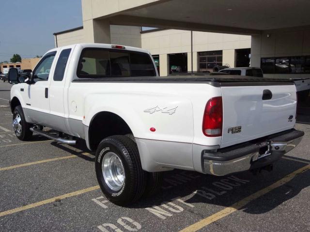 Image 10 of 01 FORD F-350 DRW 4WD…