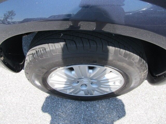 Image 10 of LX 3.3L CD Front Wheel…