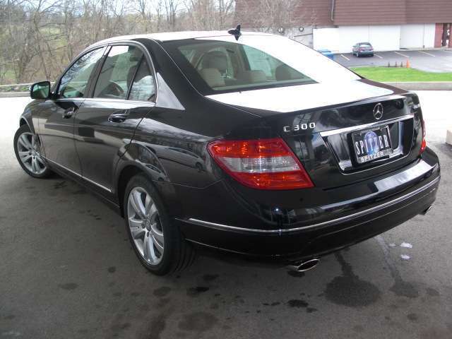 Image 2 of C300 3.0L CD AWD Traction…