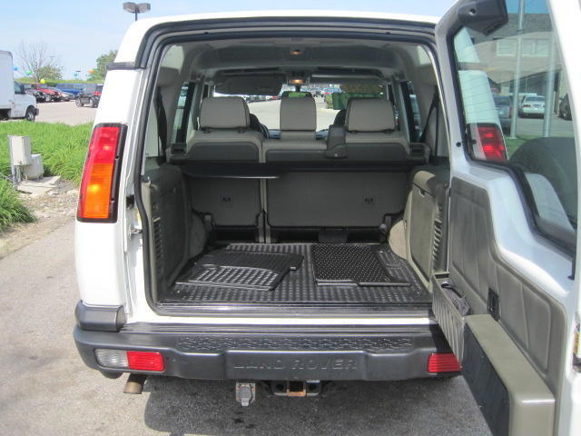 Image 1 of 4dr Wgn SE SUV 4.6L…