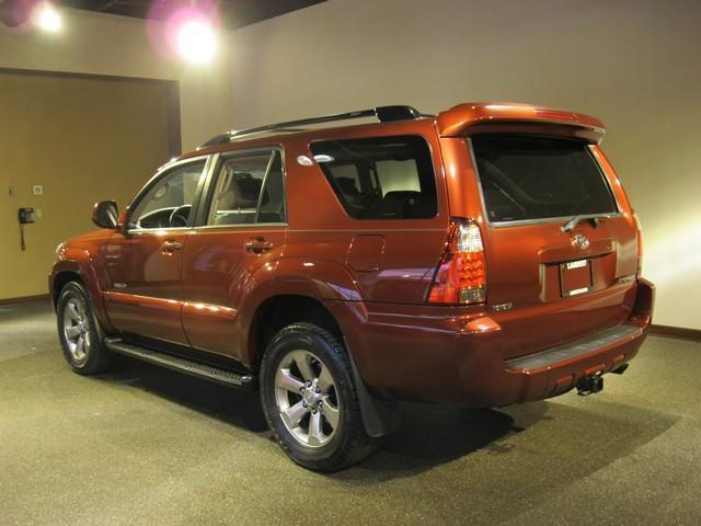 Image 11 of 4dr Limited SUV 4.0L…