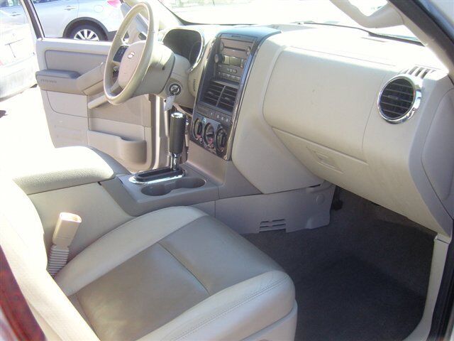 Image 10 of XLT SUV 4.6L CD 4X4…
