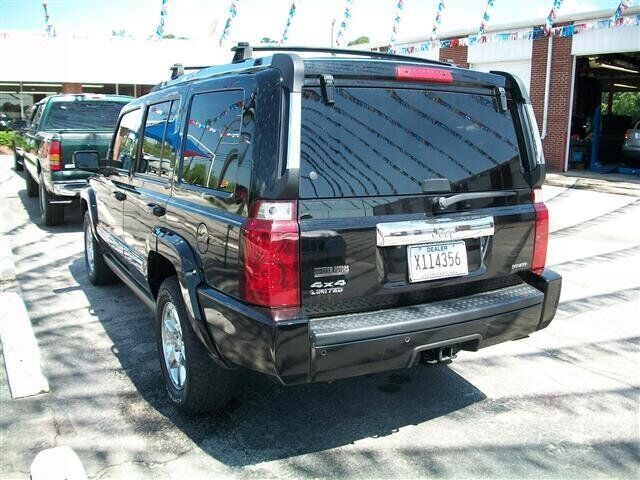 Image 12 of Limited SUV 5.7L CD…