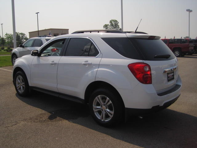 Image 11 of FWD 4dr LT w New SUV…
