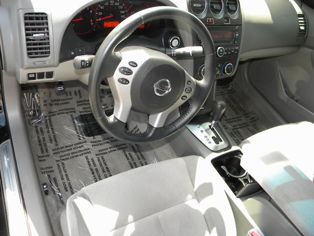 Image 3 of 2010 Chevrolet Cobalt…