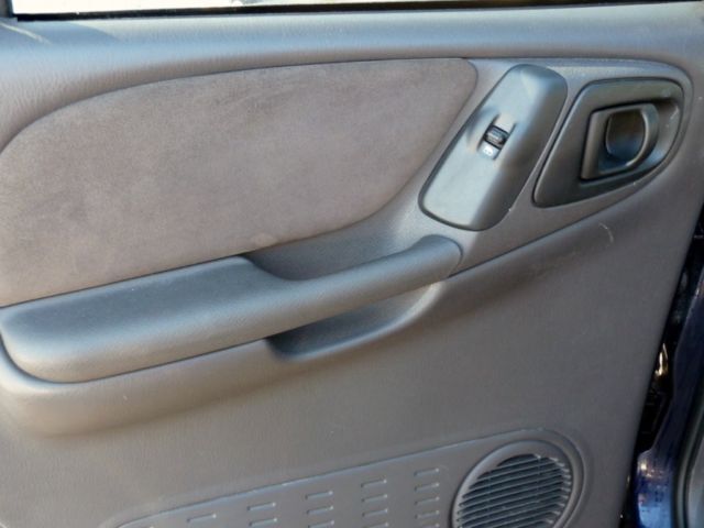 Image 1 of SUV 5.9L CD Air Conditioning…
