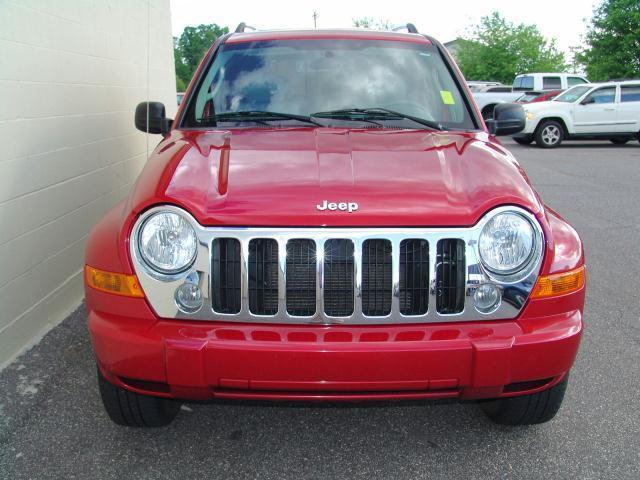 Image 12 of 07 JEEP LIBERTY LIMITED…