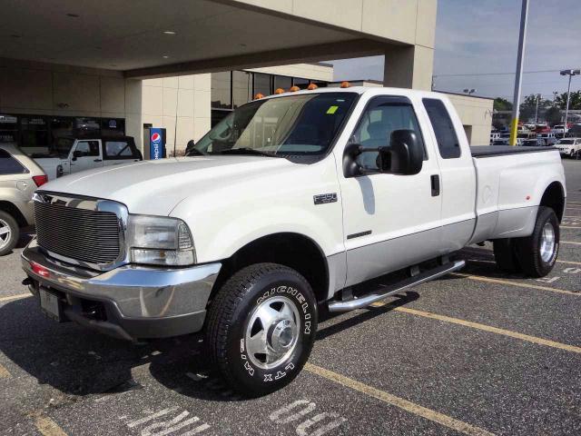 Image 12 of 01 FORD F-350 DRW 4WD…