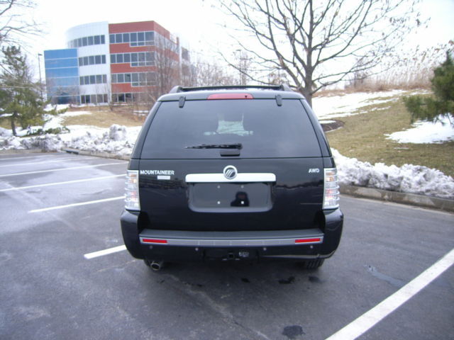 Image 2 of Premier SUV 4.0L CD…