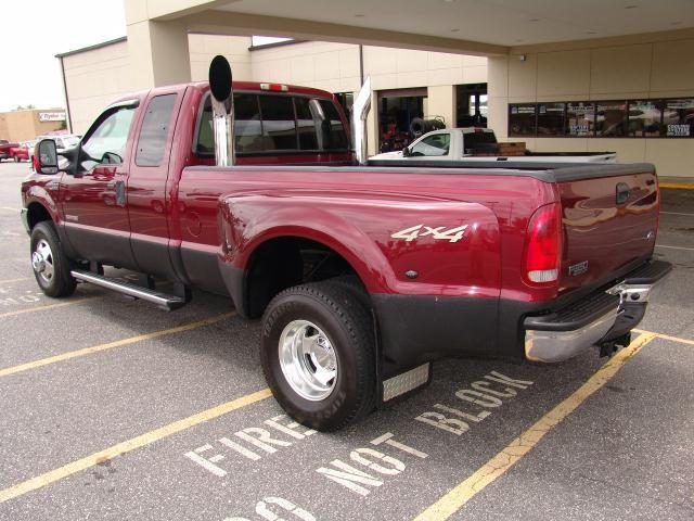 Image 11 of 04 FORD F-350 DRW DIESEL…