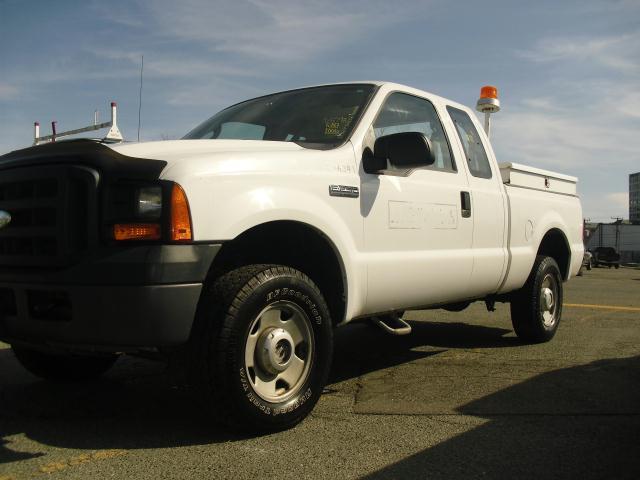 Image 1 of 2006 Ford F250 XL 4x4…