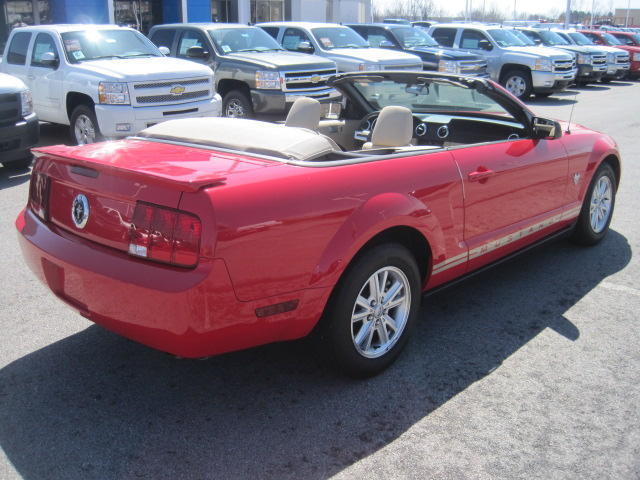 Image 12 of 2dr Conv Convertible…