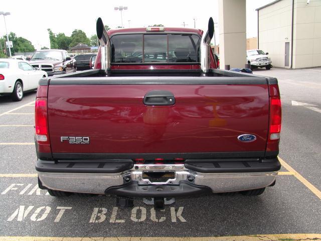 Image 12 of 04 FORD F-350 DRW DIESEL…