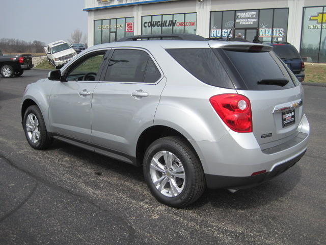 Image 2 of FWD 4dr LT w New SUV…