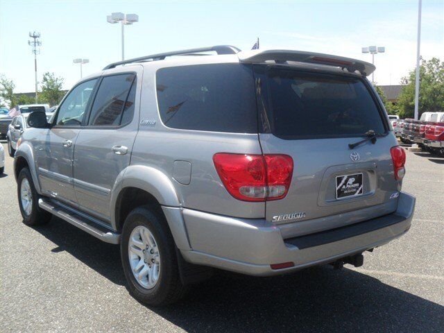 Image 10 of Limited SUV 4.7L CD…