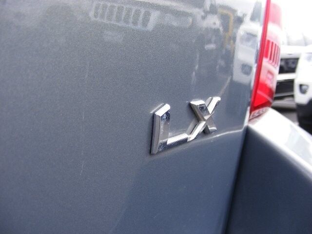 Image 3 of LX 3.8L CD Traction…