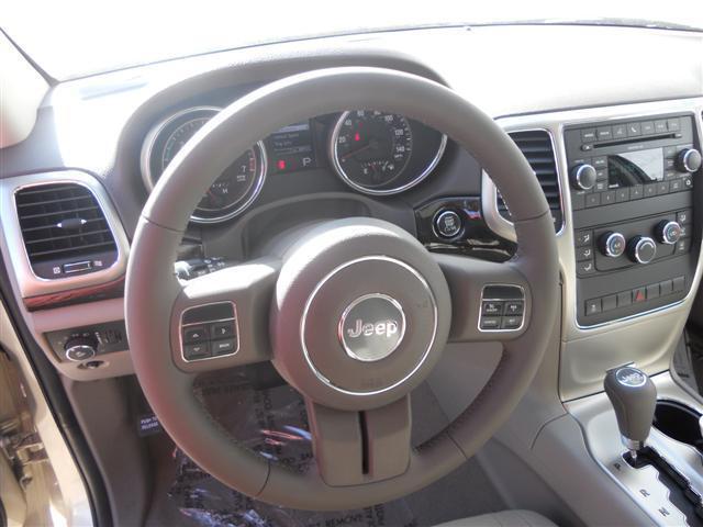 Image 13 of Laredo New SUV 3.6L…