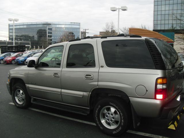 Image 3 of 2001 Chevrolet Tahoe…