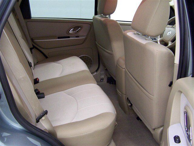 Image 5 of Luxury SUV 3.0L CD 4X4…