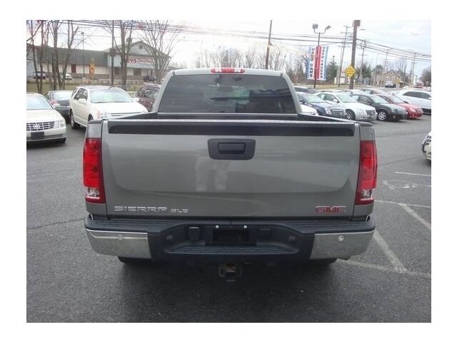 Image 11 of SLE1 5.3L CD 4X4 Front…