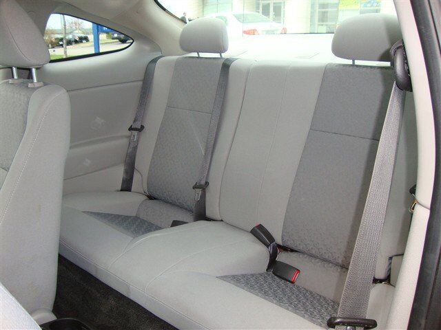 Image 4 of LS Manual Coupe 2.2L…