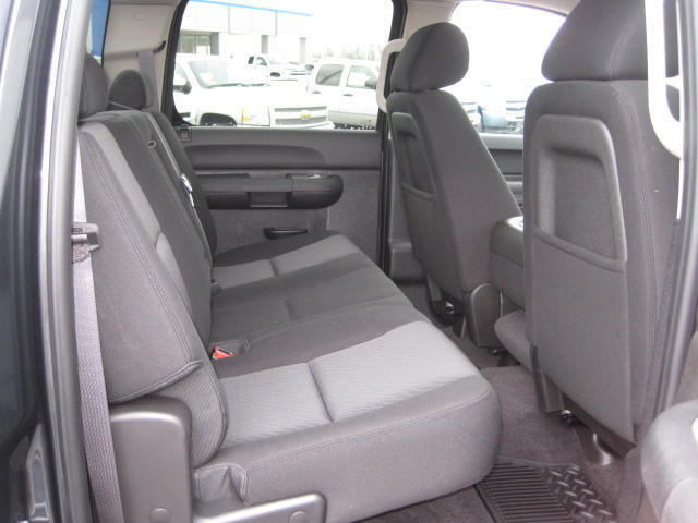 Image 4 of 2004 Chevrolet TrailBlazer…