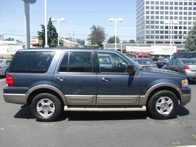 Image 12 of 2004 Ford Expedition…