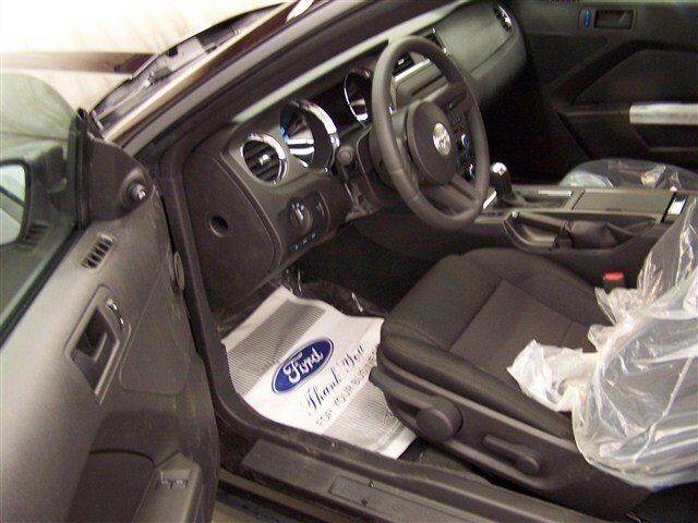 Image 5 of Manual Coupe 3.7L CD…