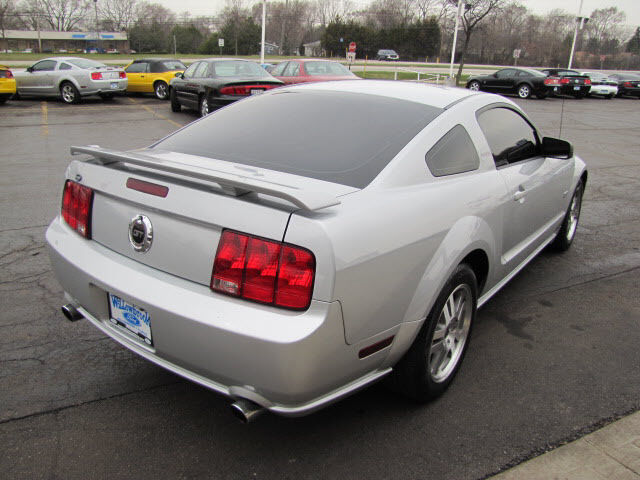 Image 3 of 2005 FORD MUSTANG GT-5…