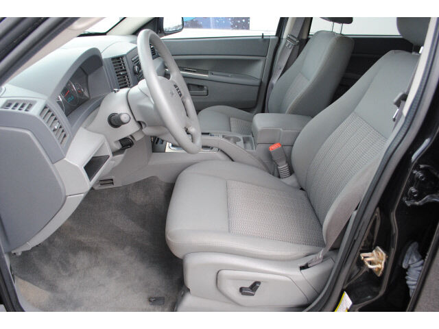 Image 13 of Laredo SUV 3.7L CD Air…