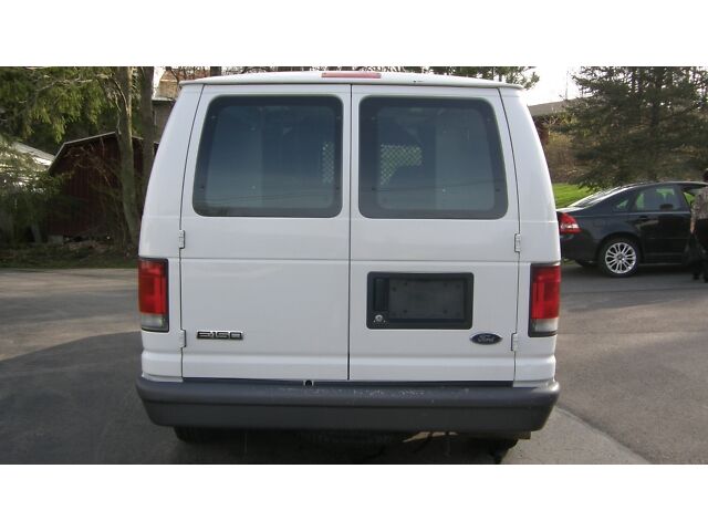Image 4 of 2006 Ford E150 Cargo…