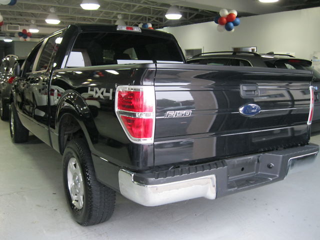 Image 4 of 2010 FORD F150 XLT 4WD…