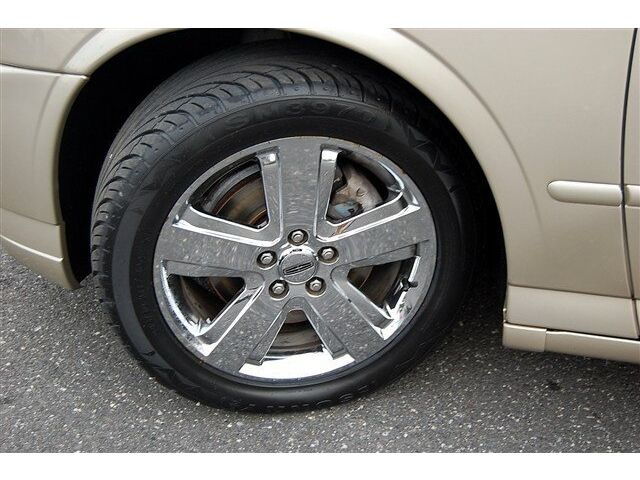 Image 5 of Sport 3.9L CD Rear Wheel…
