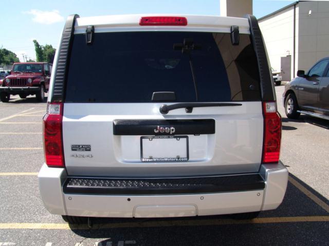 Image 12 of 08 JEEP COMMANDER 4WD…