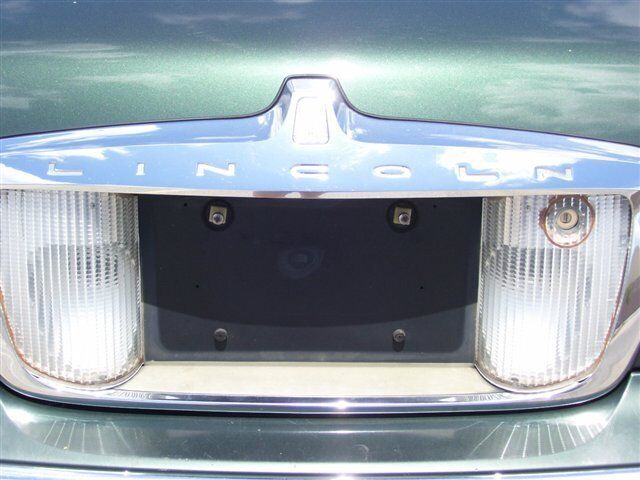 Image 11 of SUV 4.2L CD Rear Wheel…