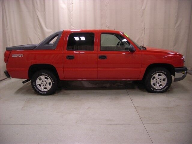 Image 2 of Chevrolet Avalanche…