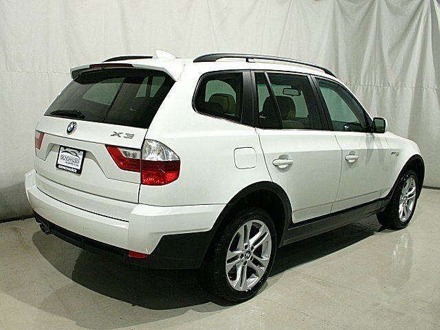 Image 4 of 3.0si Certified SUV…