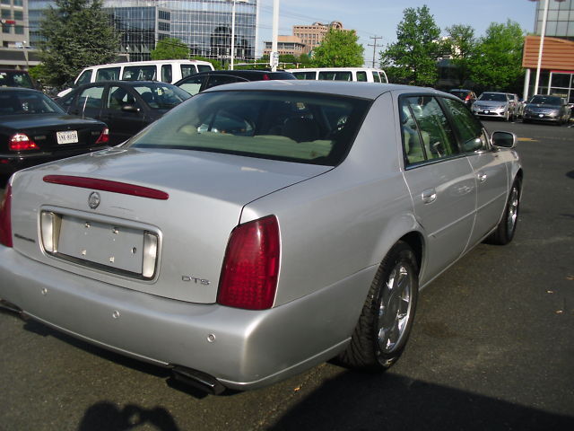Image 12 of 2000 Cadillac DeVille…