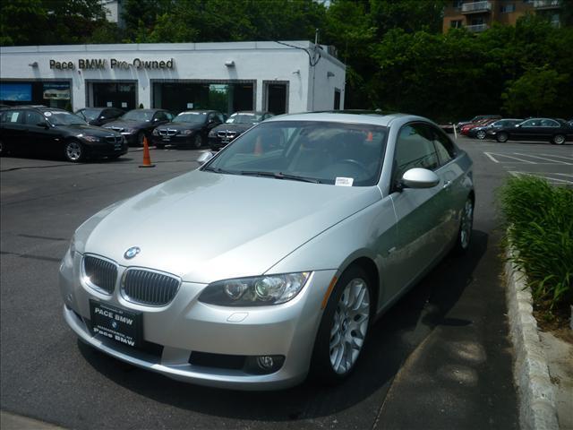 Image 13 of 2009 328i Coupe 3.0L…