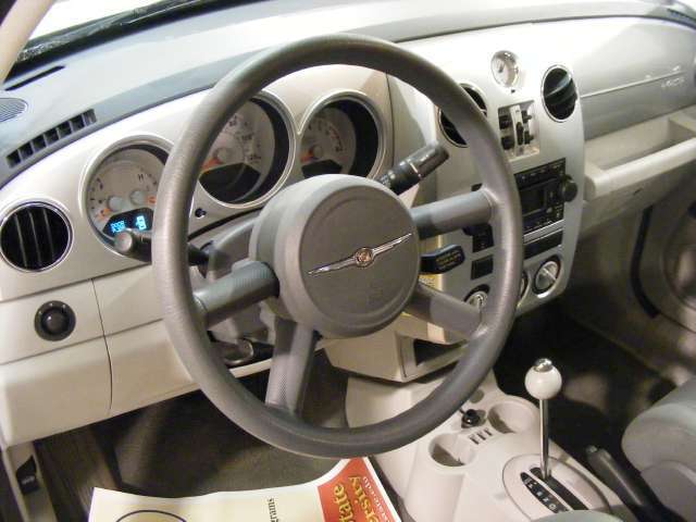 Image 4 of Touring Manual SUV 2.4L…