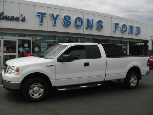 Image 11 of 2005 Ford F150 XLT 4x4…