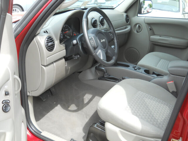 Image 10 of Sport SUV 3.7L CD Power…