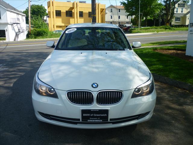 Image 11 of 528i Certified 3.0L…